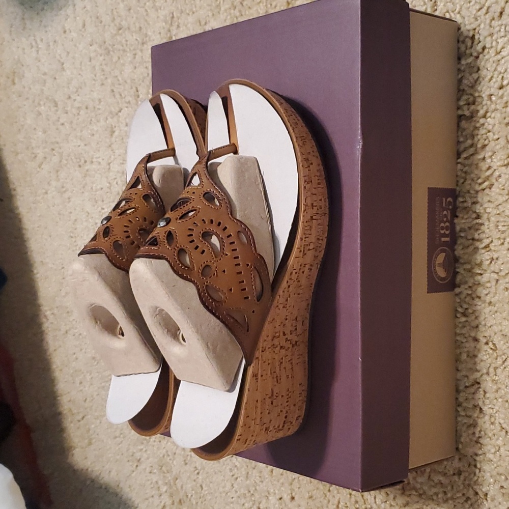 Clark sandals